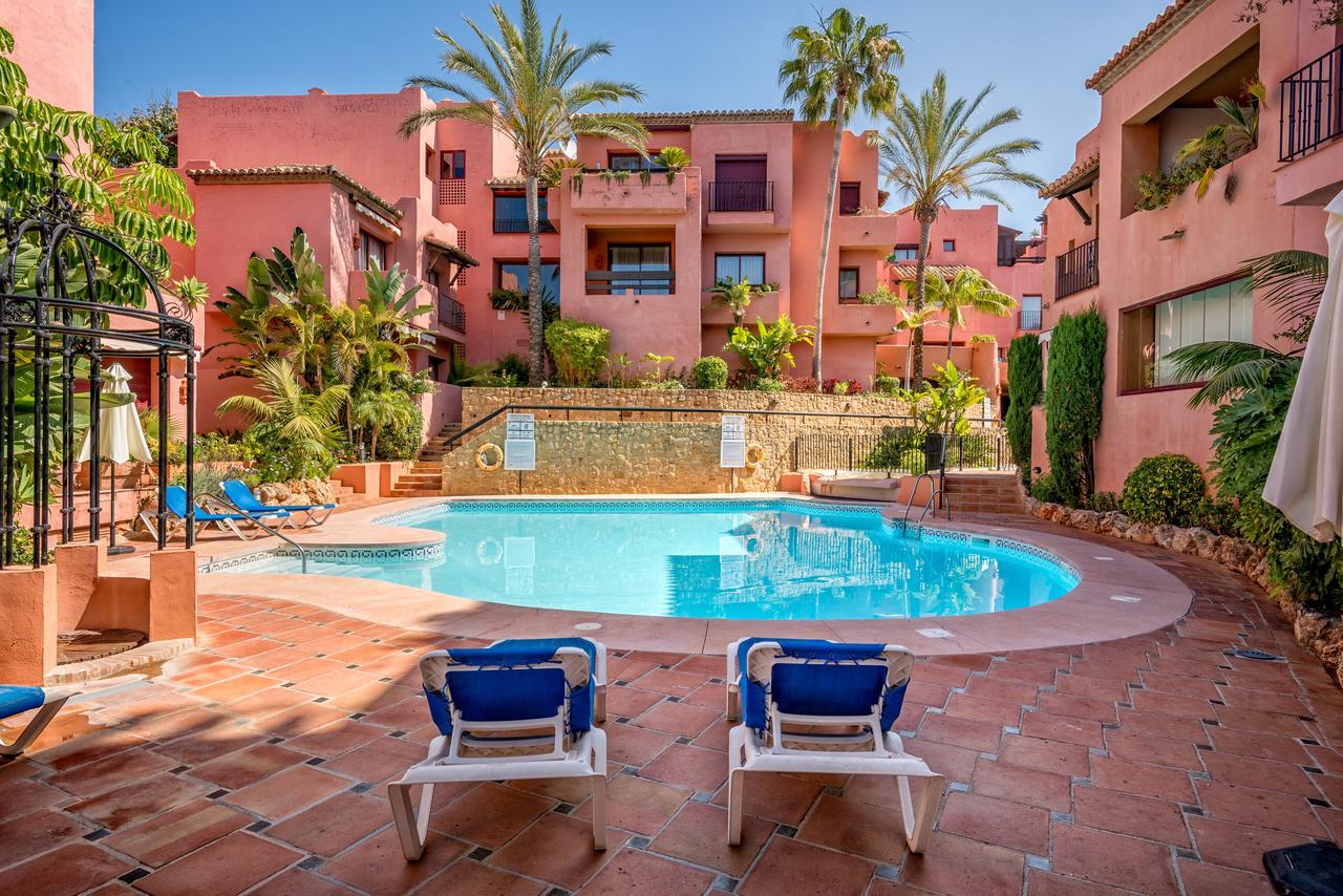 Elviria Apartament *